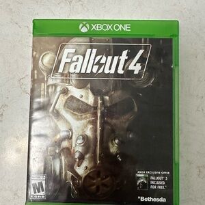 Bethesda Fallout 4 for Xbox One - Green Case
